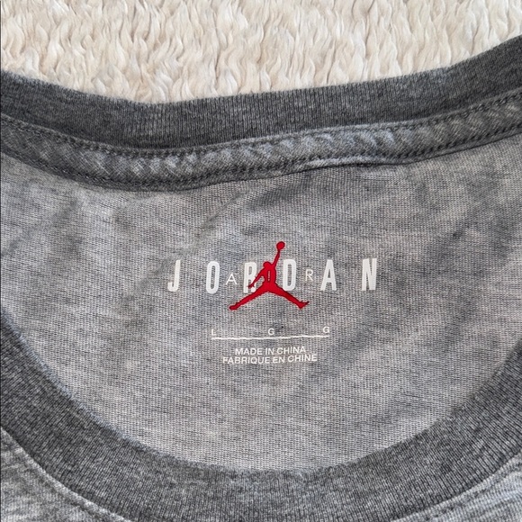 👕 EUC Nike Air Jordan Dri-FIT Long Sleeve Shirt – Gray, Size Large - Picture 5 of 9